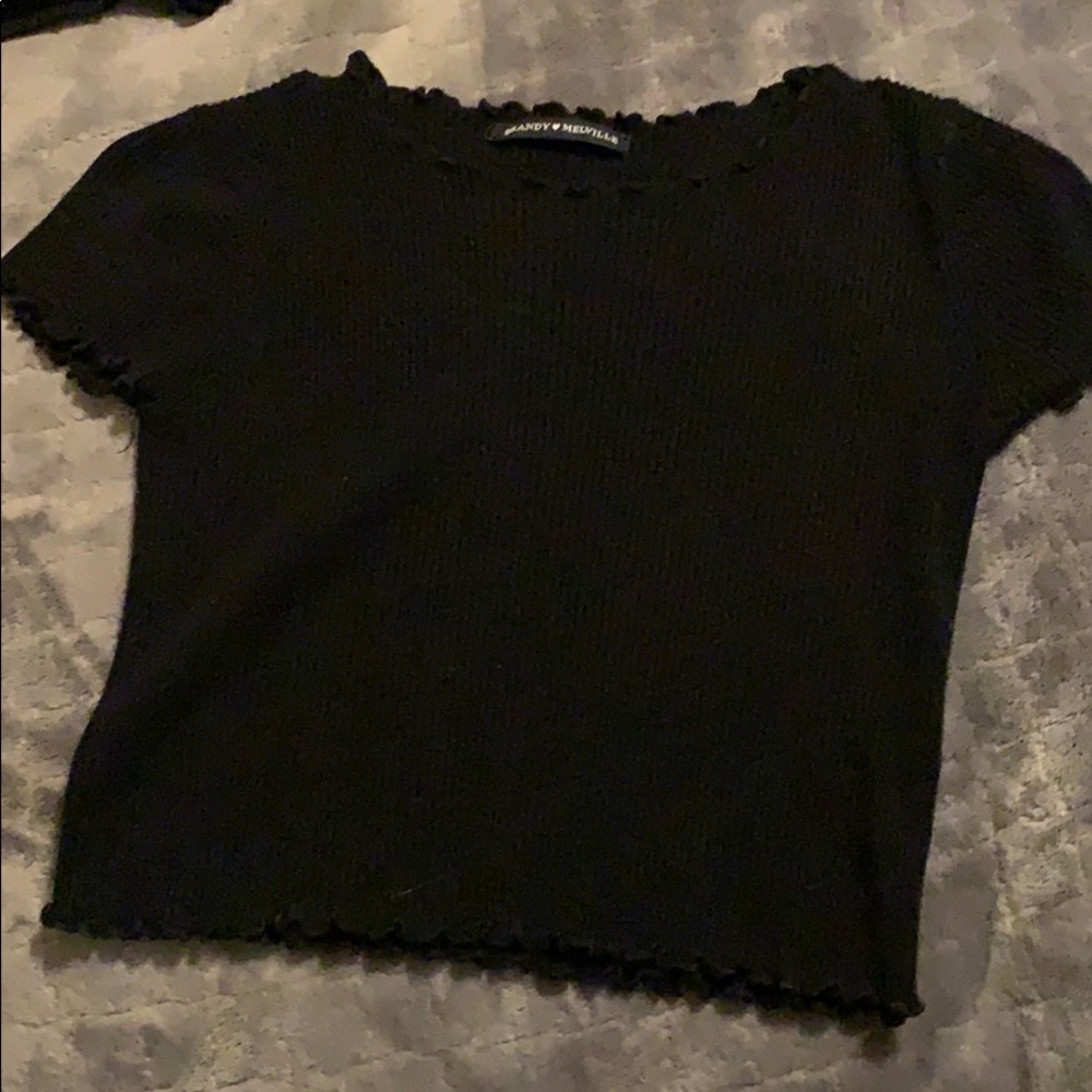 black crop top
